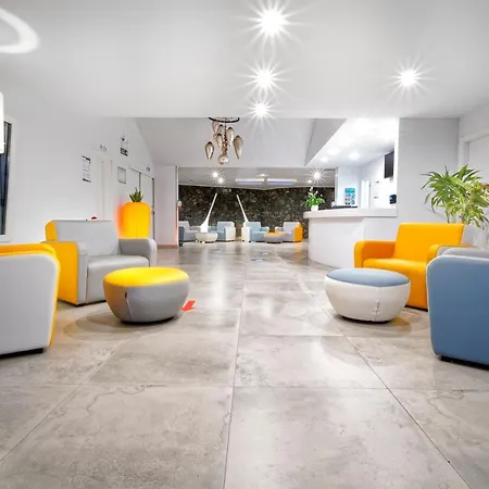 Aqua 4* Puerto del Carmen (Lanzarote)
