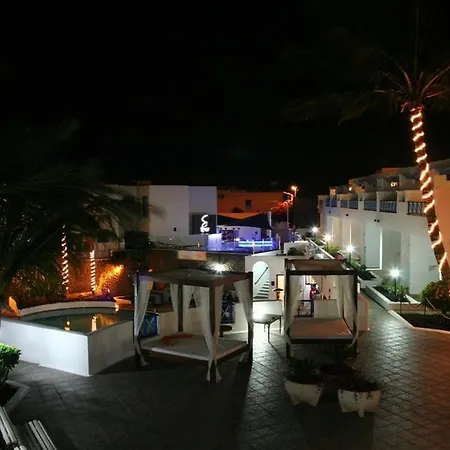 Hotel Aqua 4*